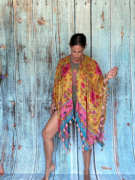 Flores Convertible Kimono